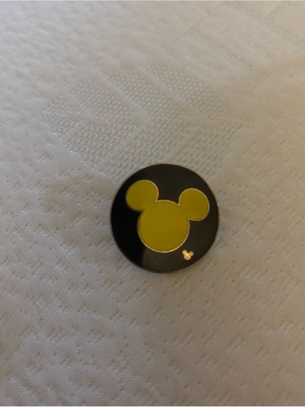 2006 Disney Hidden Mickey Mouse Head on Black Round Trading Pin